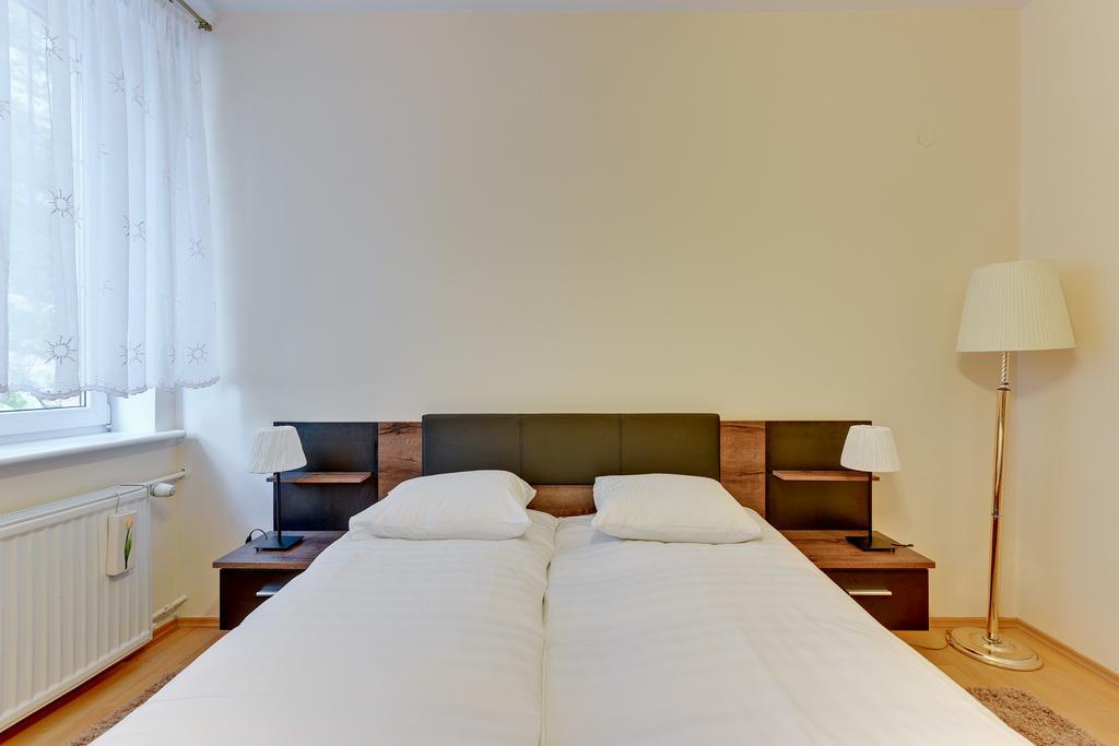 Old Town Apartments กดัญสก์ ภายนอก รูปภาพ